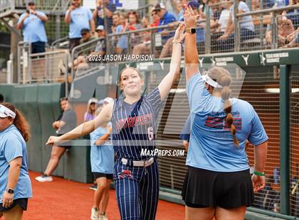 Thumbnail 3 in Robinson vs. Aubrey (UIL Softball 4A D2 Final) photogallery.