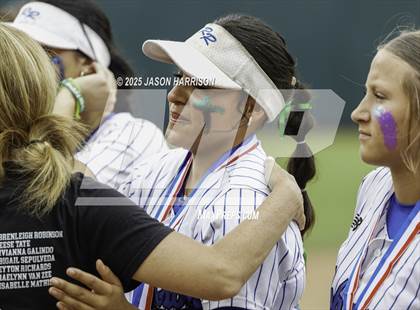Thumbnail 3 in Robinson vs. Aubrey (UIL Softball 4A D2 Final) photogallery.