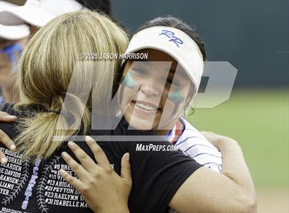 Thumbnail 2 in Robinson vs. Aubrey (UIL Softball 4A D2 Final) photogallery.