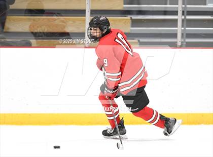 Thumbnail 1 in Loomis vs. St. Paul's (Avon Christmas Classic 5th Place photogallery.