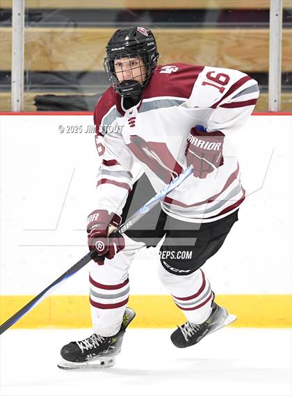 Thumbnail 2 in Loomis vs. St. Paul's (Avon Christmas Classic 5th Place photogallery.