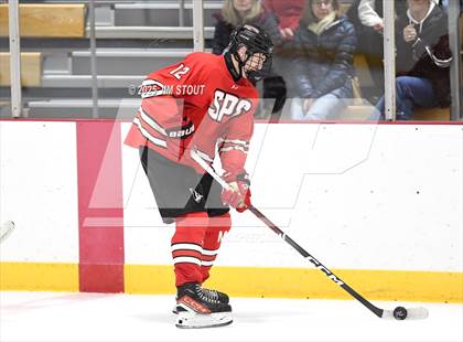 Thumbnail 2 in Loomis vs. St. Paul's (Avon Christmas Classic 5th Place photogallery.