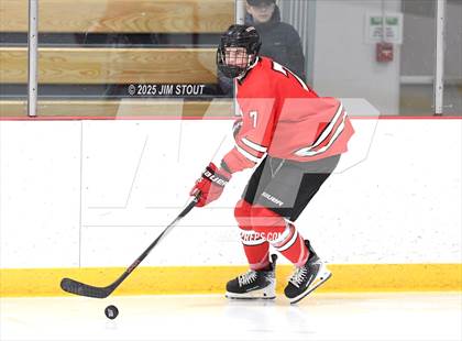 Thumbnail 1 in Loomis vs. St. Paul's (Avon Christmas Classic 5th Place photogallery.