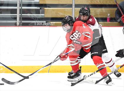 Thumbnail 2 in Loomis vs. St. Paul's (Avon Christmas Classic 5th Place photogallery.