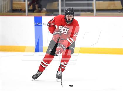 Thumbnail 1 in Loomis vs. St. Paul's (Avon Christmas Classic 5th Place photogallery.