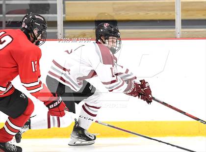 Thumbnail 1 in Loomis vs. St. Paul's (Avon Christmas Classic 5th Place photogallery.