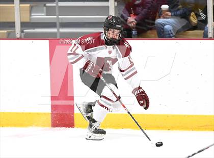 Thumbnail 1 in Loomis vs. St. Paul's (Avon Christmas Classic 5th Place photogallery.