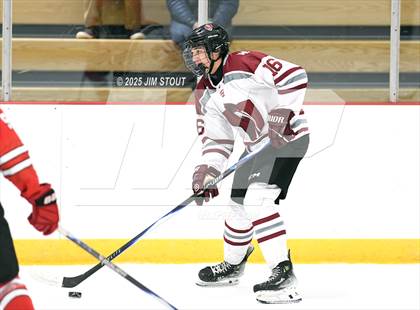 Thumbnail 2 in Loomis vs. St. Paul's (Avon Christmas Classic 5th Place photogallery.