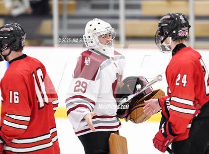Thumbnail 1 in Loomis vs. St. Paul's (Avon Christmas Classic 5th Place photogallery.