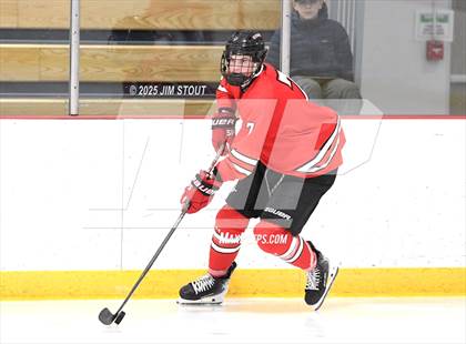 Thumbnail 2 in Loomis vs. St. Paul's (Avon Christmas Classic 5th Place photogallery.