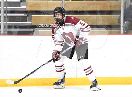 Thumbnail 1 in Loomis vs. St. Paul's (Avon Christmas Classic 5th Place photogallery.