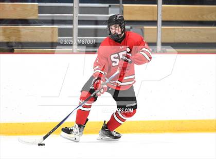 Thumbnail 3 in Loomis vs. St. Paul's (Avon Christmas Classic 5th Place photogallery.