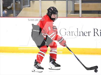 Thumbnail 2 in Loomis vs. St. Paul's (Avon Christmas Classic 5th Place photogallery.