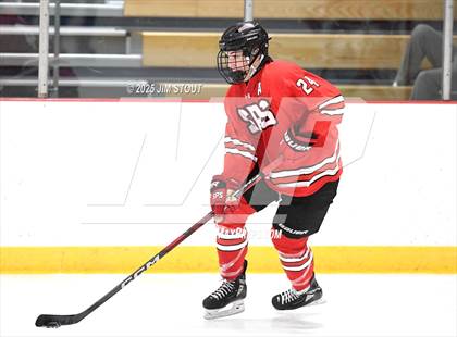 Thumbnail 2 in Loomis vs. St. Paul's (Avon Christmas Classic 5th Place photogallery.