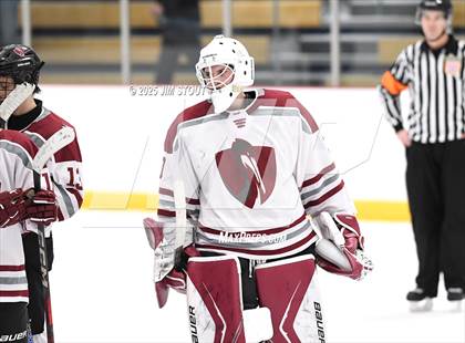 Thumbnail 2 in Loomis vs. St. Paul's (Avon Christmas Classic 5th Place photogallery.