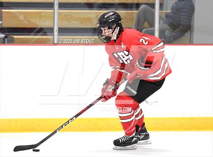 Thumbnail 3 in Loomis vs. St. Paul's (Avon Christmas Classic 5th Place photogallery.