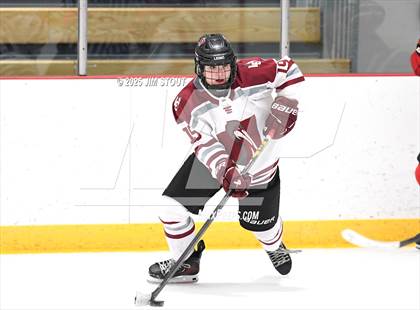 Thumbnail 2 in Loomis vs. St. Paul's (Avon Christmas Classic 5th Place photogallery.