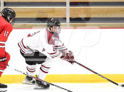 Thumbnail 2 in Loomis vs. St. Paul's (Avon Christmas Classic 5th Place photogallery.