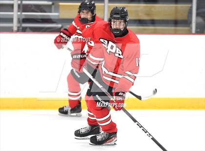 Thumbnail 2 in Loomis vs. St. Paul's (Avon Christmas Classic 5th Place photogallery.