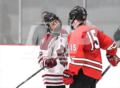Thumbnail 3 in Loomis vs. St. Paul's (Avon Christmas Classic 5th Place photogallery.