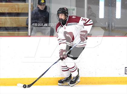 Thumbnail 1 in Loomis vs. St. Paul's (Avon Christmas Classic 5th Place photogallery.