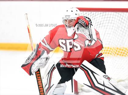 Thumbnail 3 in Loomis vs. St. Paul's (Avon Christmas Classic 5th Place photogallery.