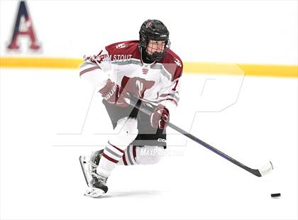 Thumbnail 3 in Loomis vs. St. Paul's (Avon Christmas Classic 5th Place photogallery.