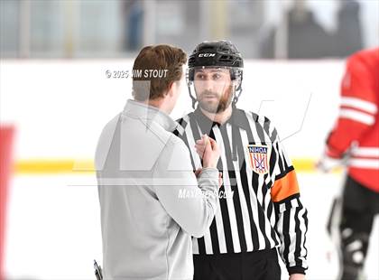 Thumbnail 3 in Loomis vs. St. Paul's (Avon Christmas Classic 5th Place photogallery.