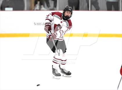 Thumbnail 1 in Loomis vs. St. Paul's (Avon Christmas Classic 5th Place photogallery.