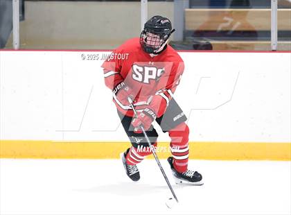 Thumbnail 2 in Loomis vs. St. Paul's (Avon Christmas Classic 5th Place photogallery.