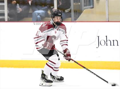 Thumbnail 2 in Loomis vs. St. Paul's (Avon Christmas Classic 5th Place photogallery.