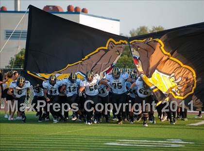 Thumbnail 3 in Brennan @ Taft photogallery.