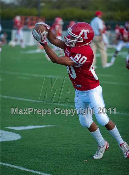 Thumbnail 2 in Brennan @ Taft photogallery.