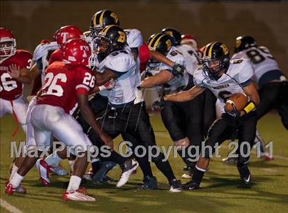 Thumbnail 2 in Brennan @ Taft photogallery.