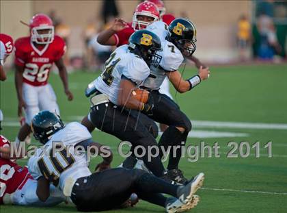 Thumbnail 2 in Brennan @ Taft photogallery.
