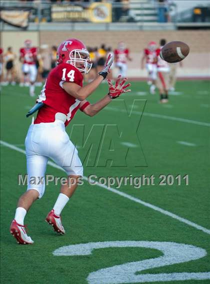 Thumbnail 3 in Brennan @ Taft photogallery.