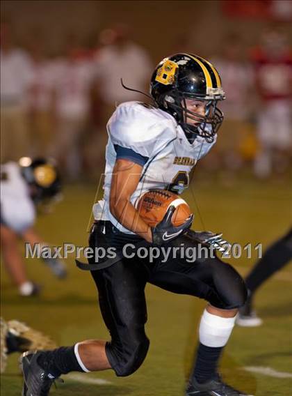 Thumbnail 2 in Brennan @ Taft photogallery.