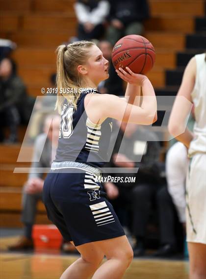 Thumbnail 2 in Northampton vs. Nashoba Regional (MIAA Division 2 Semifinal) photogallery.