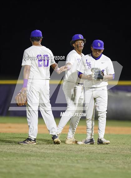 Thumbnail 1 in Palmetto @ Lennard (FHSAA 6A District 12 Semifinal)  photogallery.