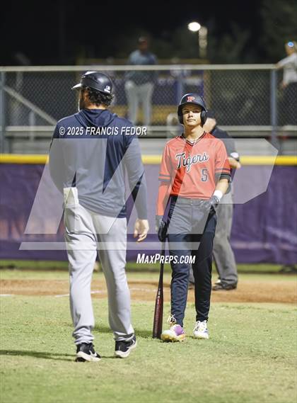 Thumbnail 1 in Palmetto @ Lennard (FHSAA 6A District 12 Semifinal)  photogallery.