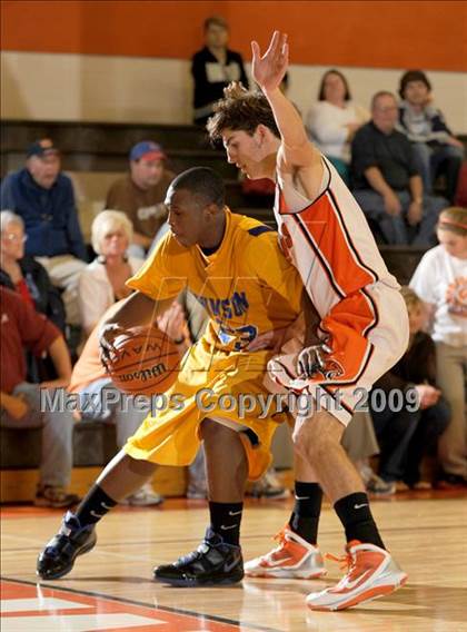 Thumbnail 1 in Johnson @ Grissom photogallery.