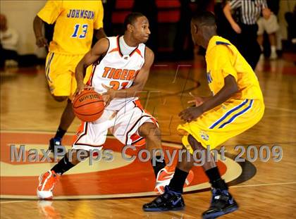 Thumbnail 2 in Johnson @ Grissom photogallery.