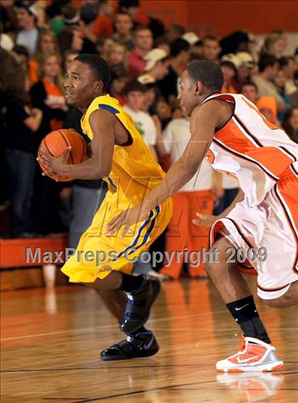 Thumbnail 2 in Johnson @ Grissom photogallery.