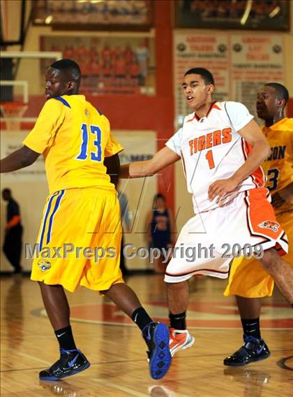 Thumbnail 3 in Johnson @ Grissom photogallery.