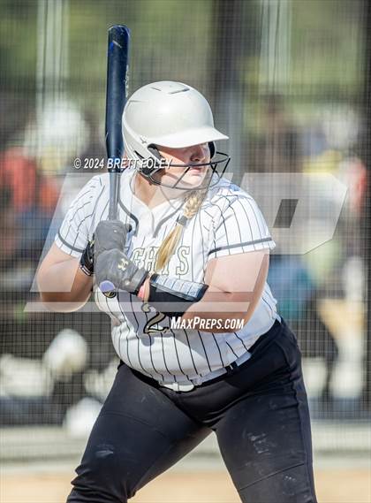 Thumbnail 2 in Mercy vs. Lincoln Southeast photogallery.