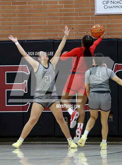 Thumbnail 1 in Etiwanda @ Carondelet (Sabrina Ionescu Showcase) photogallery.