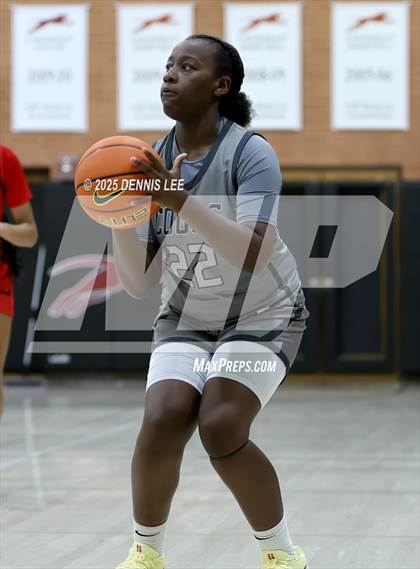 Thumbnail 3 in Etiwanda @ Carondelet (Sabrina Ionescu Showcase) photogallery.