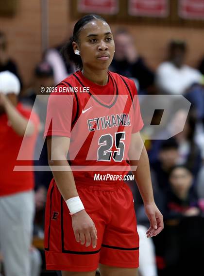 Thumbnail 1 in Etiwanda @ Carondelet (Sabrina Ionescu Showcase) photogallery.