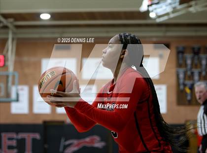 Thumbnail 2 in Etiwanda @ Carondelet (Sabrina Ionescu Showcase) photogallery.