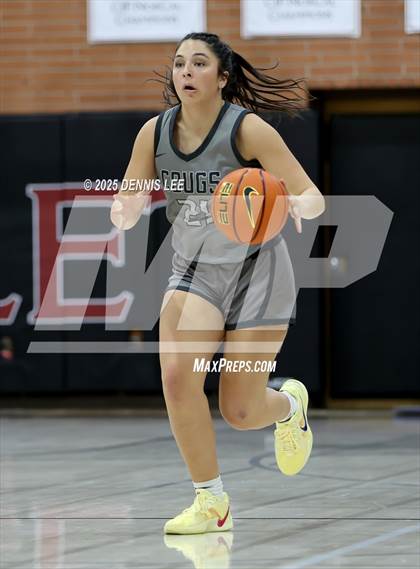 Thumbnail 2 in Etiwanda @ Carondelet (Sabrina Ionescu Showcase) photogallery.